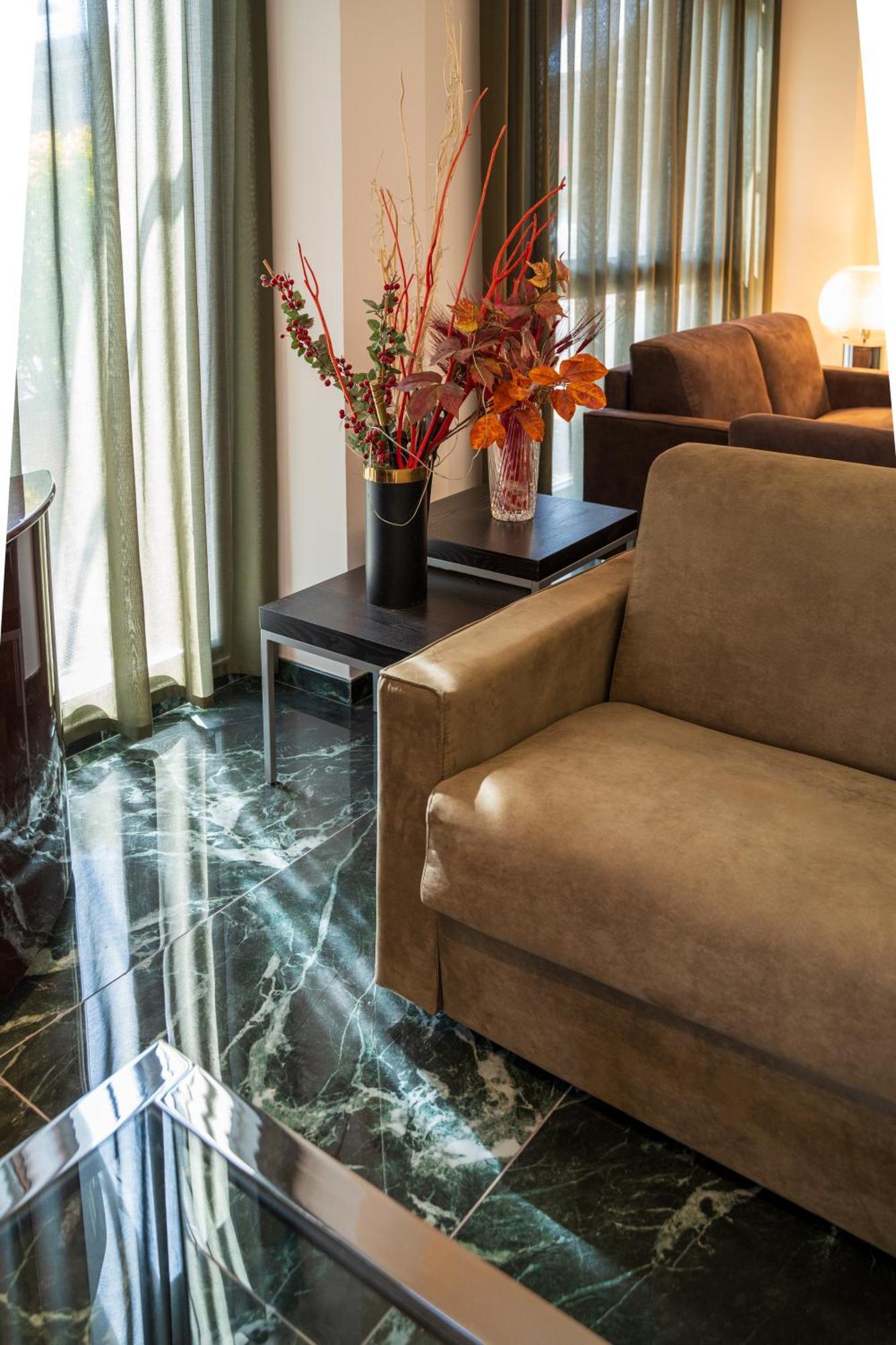 Hotel Bula Боллате Экстерьер фото